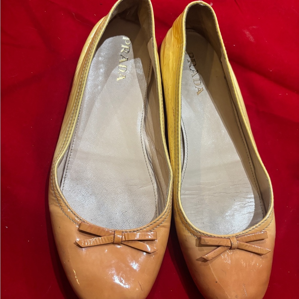 Prada Women's Brown Leather Flats with Bow